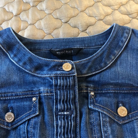 Jean jacket - Picture 2 of 4